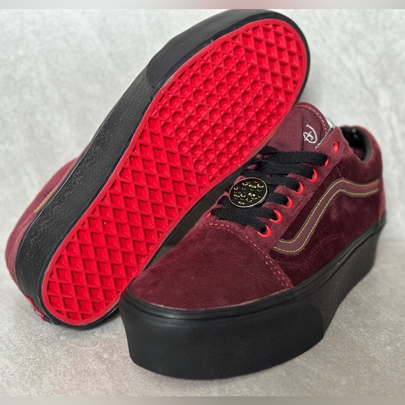 Vans Old Skool Stackform x Disney Snow White Poison Apple - Picture 5 of 8